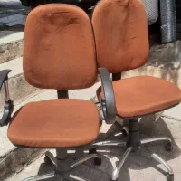 دوعددصندلی چرخدارسالم کم کارکرد