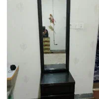 میز آرایش چوبی