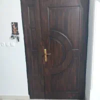 درب خانه کارکرده رنگ قهوه ای