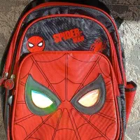 کیف مدرسه خارجی