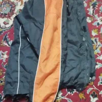 یک عدد کافشن و یک عدد کیف کمری