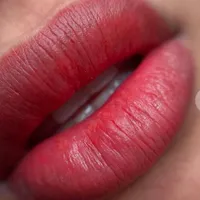 میکروبلیدینگ شیدینگ لب|خدمات آرایشگری و زیبایی|رشت, گلسار|دیوار