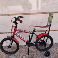 دوچرخه ۱۶ کمکی دار لاستیک ها نونو محکم وقوی