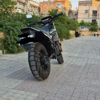 موتور سیکلت ۲۰۰