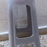 چهارپایه پلاستیکی