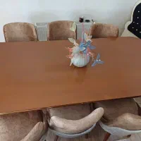 میز ناهار خوری ۸نفره کاملا سالم و نو