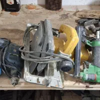 فروش تعدادی لوازم نجاری اصلی و با کیفیت درجه یک