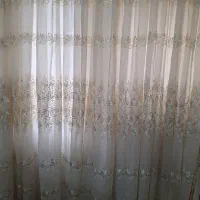 پرده حریر خامه دوزی شده جنسش خیلی خوبه