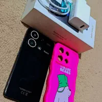 نوت 13در حد نو 2560رام 8|موبایل|هشتگرد, شهرک ولیعصر (مصلی)|دیوار