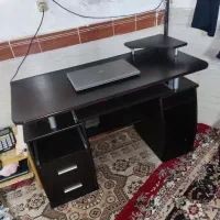 میز کامپیوتر در حدنو بدون هیچ‌گونه خط و خش|میز تحریر و کامپیوتر|ورامین, ورامین|دیوار