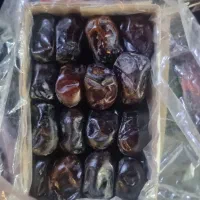 خرما  رطب درجه یک مضافتی شیره دار