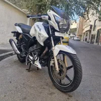 اپاچی 180 مزاییده