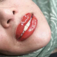 شیدینگ لب و میکروبلیدینگ ابرو|خدمات آرایشگری و زیبایی|مشهد, طلاب|دیوار