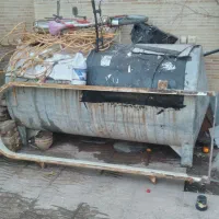 تانک اب نمیدونم چند لیتریه