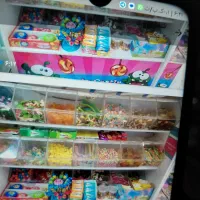 خانمی جهت فروشنده گی  پاستیل