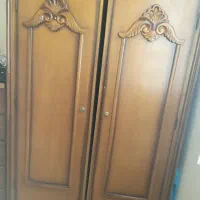 ویترین و کمد لباس چوبی