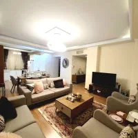 آپارتمانی-درگذری-تاپ-73متری-باامکانات-صدفروشنده