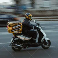 پیک موتوری پاره وقت تمام وقت