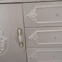 تخت کو دک نوجوان
