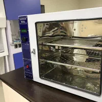 هود آزمایشگاهی،آون انکوباتور سانتریفیوژ اتوکلاو...|پزشکی|تهران, فلسطین (میدان انقلاب)|دیوار