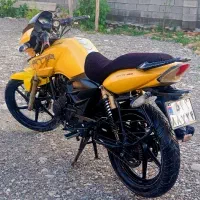 آپاچی 180