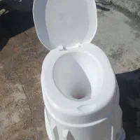 توالت فرنگی در حد نو