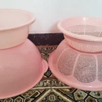 ظرف پلاستیکی در حد نو سالم و تمیز