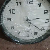 ساعت دیواری