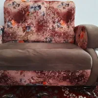 مبلمان و جلو مبلی