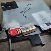 میز شیشه ای کار