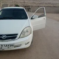 مسافر خانم به اصفهان و شیراز