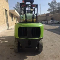 لیفتراک ۵ تن سپاهان ۲۰۱۰