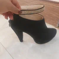 کفش در حد نو فقط یک بار پوشیده شده|کیف، کفش، کمربند|نجف‌آباد, شهید بهشتی|دیوار