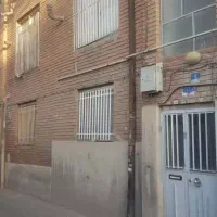 خانه کلنگی مساعد برای تجمیع با همسایه|فروش زمین و ملک کلنگی|تهران, هلال احمر|دیوار