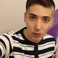 پرستار‌همراه‌سالمند‌بیمارستان‌منزل‌اقا‌خانم‌