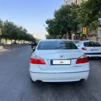 جنسیس سدان مدل 2011