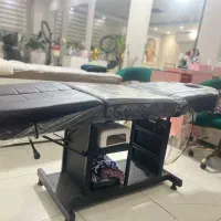 تخت تتو ، تخت آرایشی ساده ، میز کانتر منشی