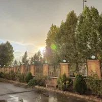 کارگر انبار