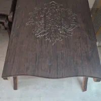 عسلی و گل میز