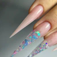 کاشت و ترمیم ناخن (آموزش تخصصی ناخن)