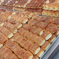 به چندنفرجهت کار درکارگاه قنادی نیازمندم