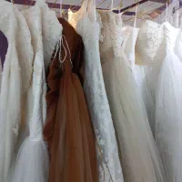 لباس مجلسی لباس عروس دفتر بله برون سبد بله برون چک|لباس|کاشان, رجایی|دیوار