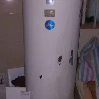 آبگرمکن ایستاده کاملا سالم با ورق ۴ میل