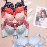 فروشگاه لباس زیر زنانه ویکتوریا