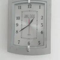 ساعت دیواری