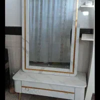 میز کنسول وآینه آرایشگاه
