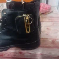 بوت دخترونه بسیار زیبا و در حد نو