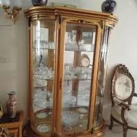 بوفه طلایی
