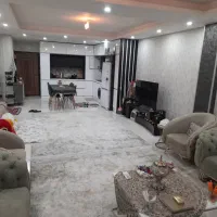 فروش واحد 130 متری / خیابان 1 دانشجو