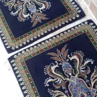 ۳ عدد قالیچه دستباف